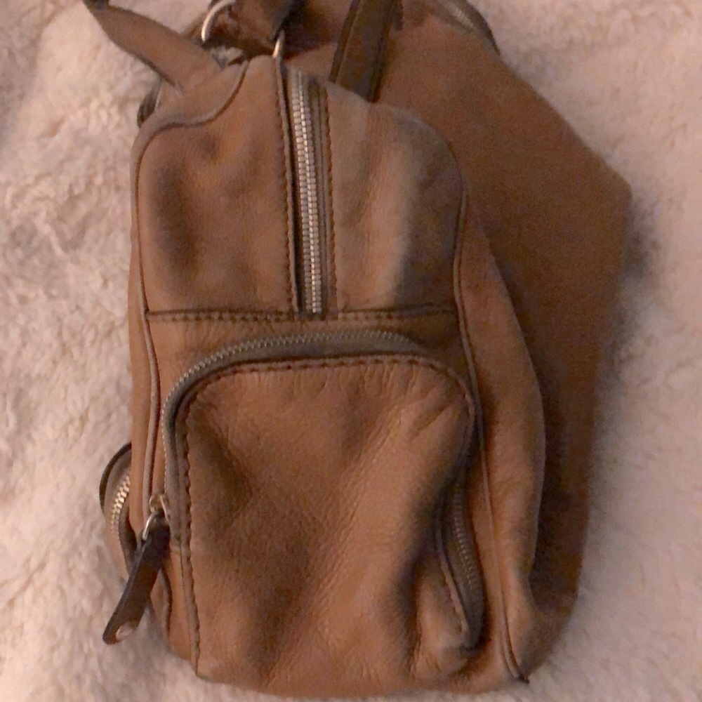Tod’s Handbag - Picture 3 of 16